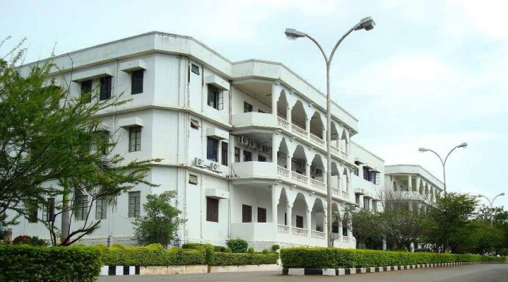 Top 20 Engineering Colleges International Institute of Information Technology, Hyderabad