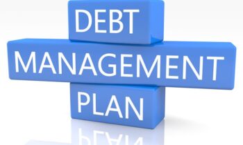 How does a debt management plan affect credit score?